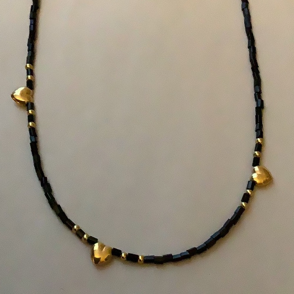 Elegant Black and Gold hearts Beaded 15 inch  Necklace